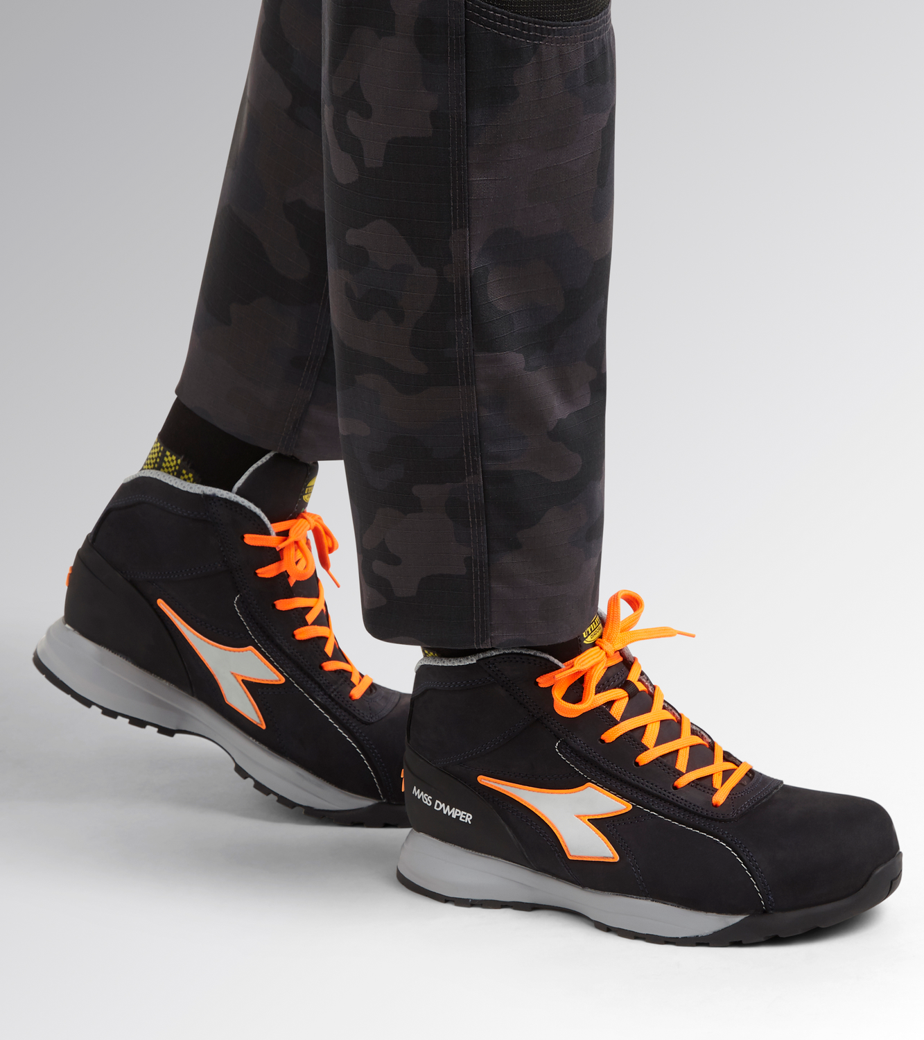 Scarpe Glove MDS MID S3 HRO SRC Diadora 701.177662 Vendita Online